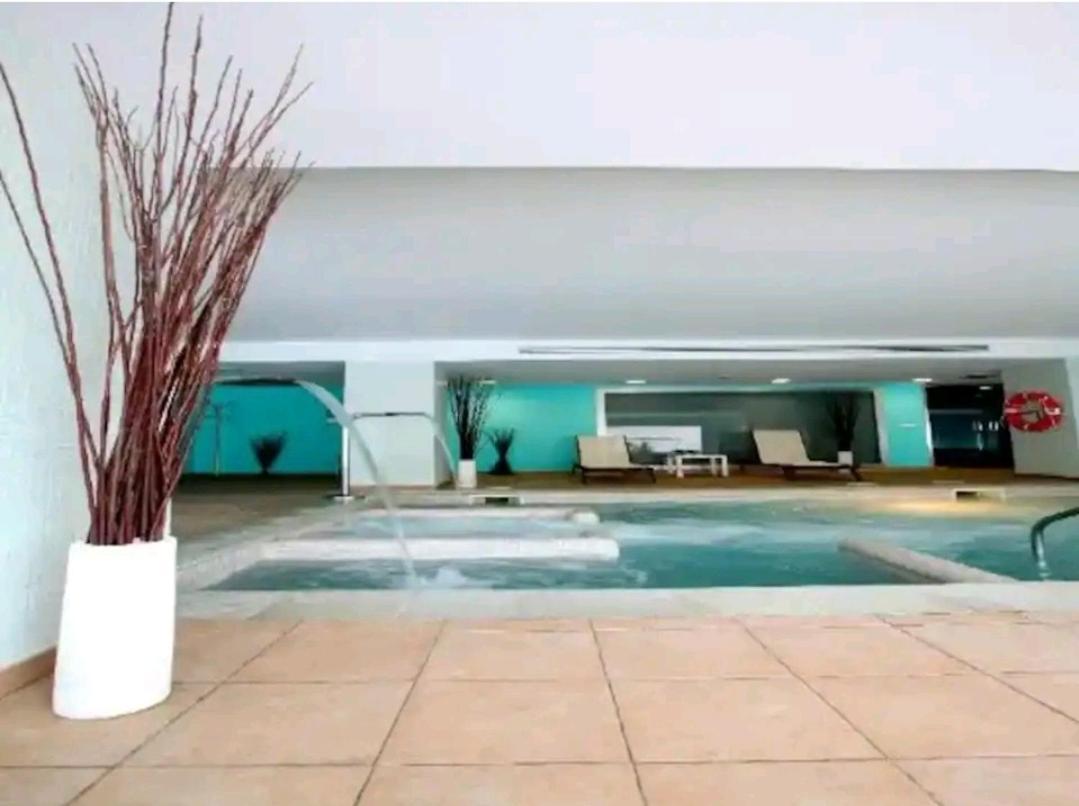 Апартаменты Elegante Alojamiento Con Piscina A 200 M Del Mar. Бенальмадена Экстерьер фото