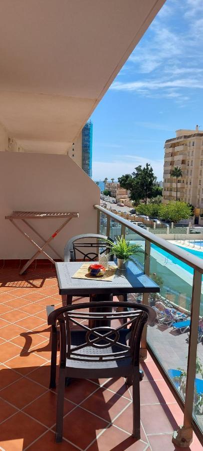 Апартаменты Elegante Alojamiento Con Piscina A 200 M Del Mar. Бенальмадена Экстерьер фото